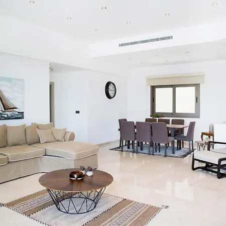 Villa Park By Important Group Travel